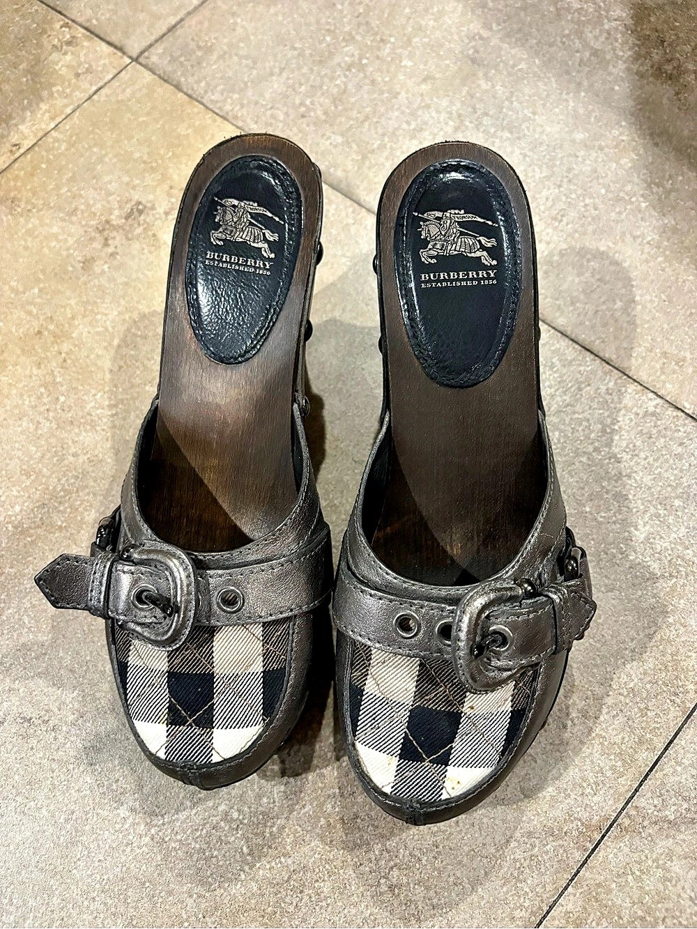 Burberry Plaid Buckle Mules EU 38 Black & White